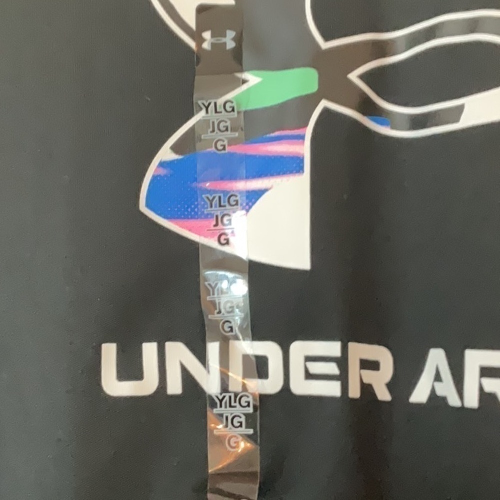 Under Armour Youth Small Black Multicolor Symbol NWT - Picture 7 of 10